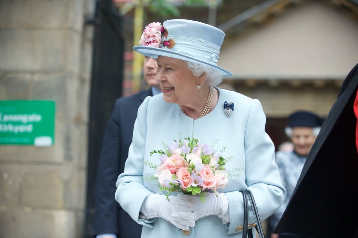 HRH THe Queen leaves The Canongate Kirk in Edinburgh Client: Canongate Kirk Rob McDougall Professional Photographer and Film Maker Edinburgh